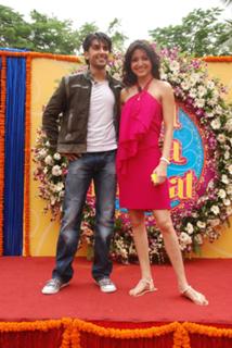 Anushka Sharma feet photo thumbnail