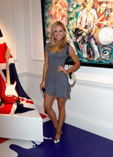 Kimberley Garner feet photo thumbnail