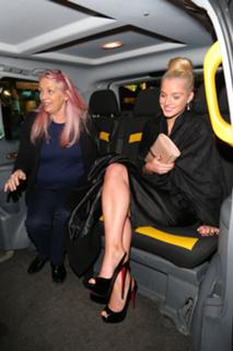 Helen Flanagan feet photo thumbnail