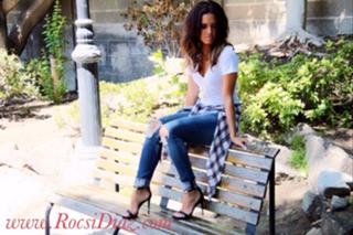 Rocsi Diaz feet photo thumbnail