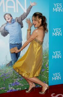 Molly Sims feet photo thumbnail