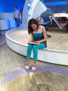 Caterina Balivo feet photo thumbnail