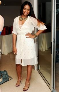 Regina Hall feet photo thumbnail