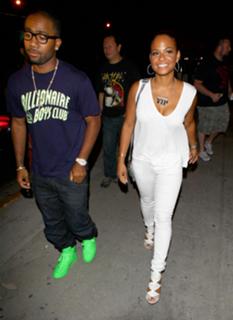 Christina Milian feet photo thumbnail