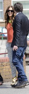 Kate Beckinsale feet photo thumbnail