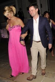 Holly Willoughby feet photo thumbnail