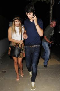 Caroline Flack feet photo thumbnail