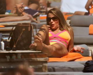 Sofía Vergara feet photo thumbnail