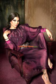 Haifa Wehbe feet photo thumbnail