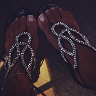 Vida Guerra feet photo thumbnail