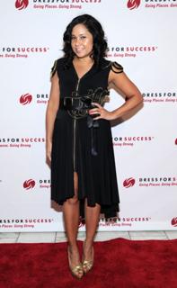 Angela Yee feet photo thumbnail