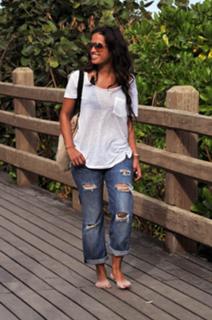 Rocsi Diaz feet photo thumbnail