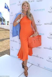 Christie Brinkley feet photo thumbnail