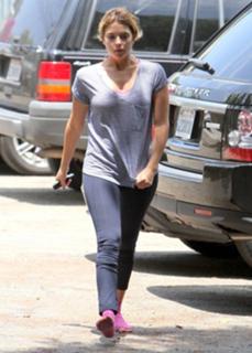 Ashley Benson feet photo thumbnail