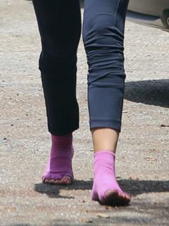 Ashley Benson feet photo thumbnail