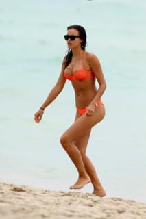 Irina Shayk feet photo thumbnail
