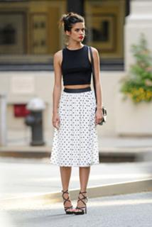 Sara Sampaio feet photo thumbnail