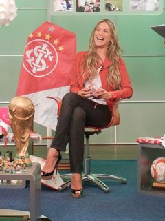 Renata Fan feet photo 3