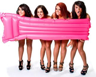 Vicky Pattison feet photo 3