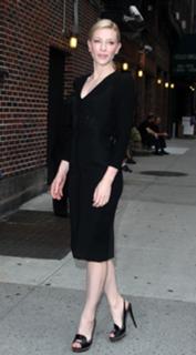 Cate Blanchett feet photo thumbnail