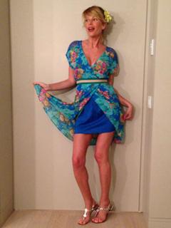 Alessia Marcuzzi feet photo thumbnail