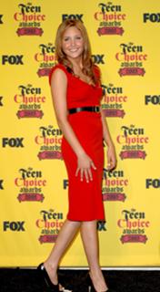 Amanda Bynes feet photo thumbnail