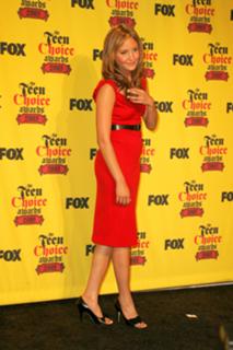Amanda Bynes feet photo thumbnail