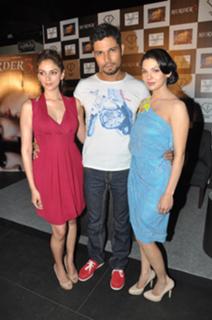 Aditi Rao Hydari feet photo thumbnail