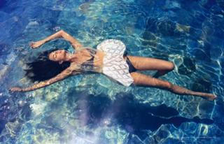Sara Sampaio feet photo thumbnail
