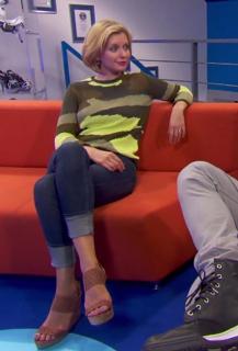 Rachel Riley feet photo thumbnail