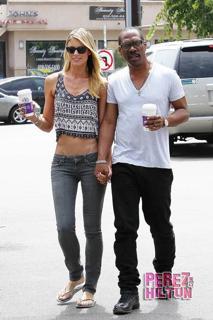 Paige Butcher feet photo thumbnail