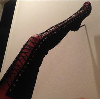 Draya Michele feet photo thumbnail