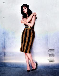 Katy Perry feet photo thumbnail