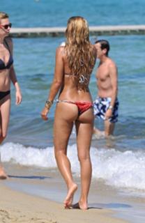 Sylvie Meis feet photo thumbnail