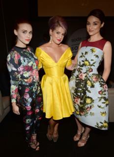 Holland Roden feet photo thumbnail