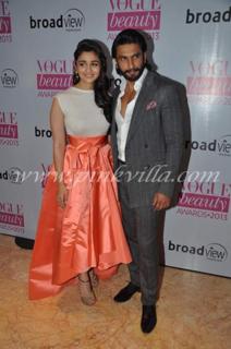 Alia Bhatt feet photo thumbnail
