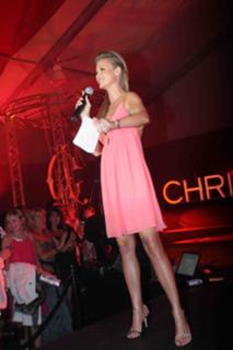 Joanna Krupa feet photo thumbnail