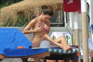 Eva Longoria feet photo thumbnail