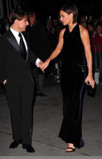 Katie Holmes feet photo thumbnail