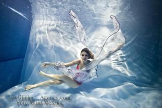 Klaudia Halejcio feet photo thumbnail