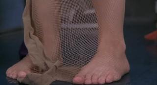 Lindsay Lohan feet photo thumbnail