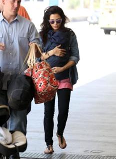 Jenna Dewan feet photo thumbnail