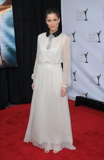 Amanda Peet feet photo thumbnail