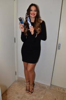 Bruna Marquezine feet photo thumbnail