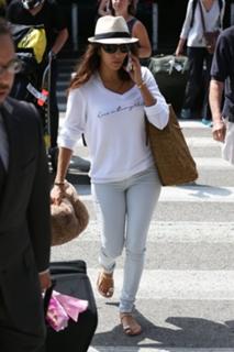 Eva Longoria feet photo thumbnail