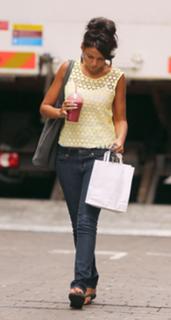 Michelle Keegan feet photo thumbnail