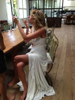 Alessia Marcuzzi feet photo thumbnail