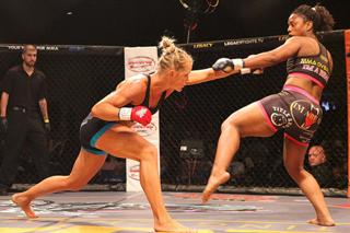 Holly Holm feet photo 1