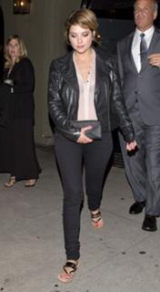 Ashley Benson feet photo thumbnail