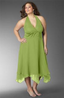 Ashley Graham feet photo thumbnail